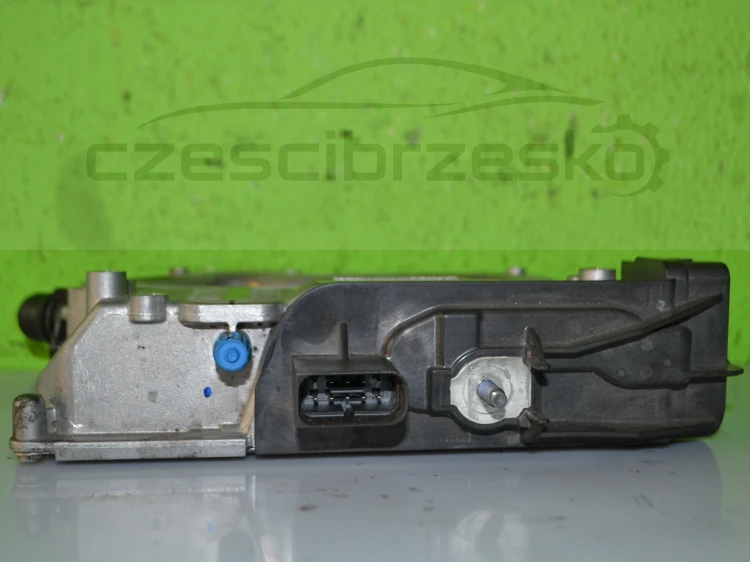 15563cz3.JPG