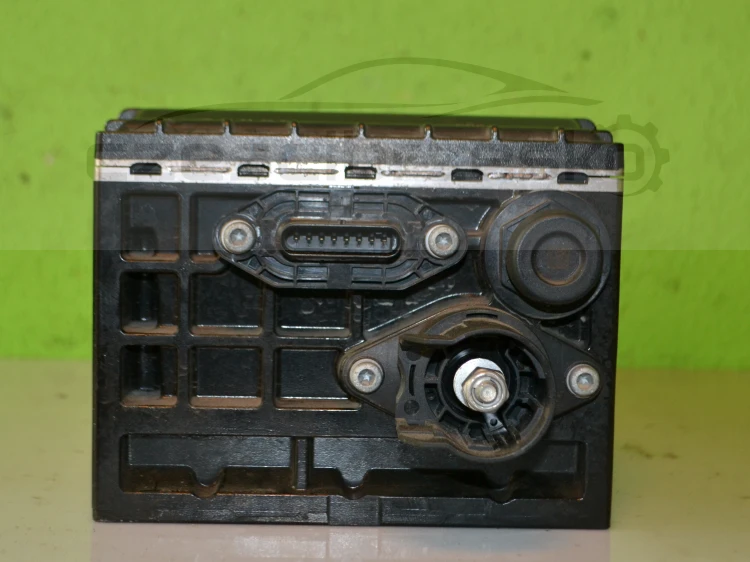 15580cz3.JPG