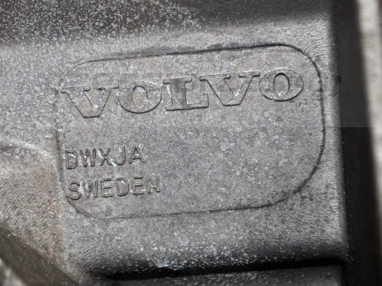 15637cz5.JPG