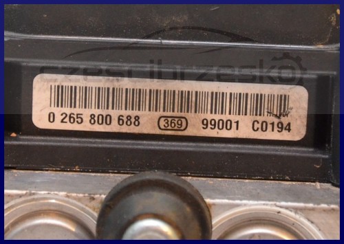5853391830_1