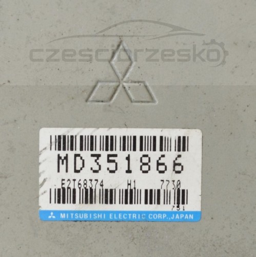 5052954332_1