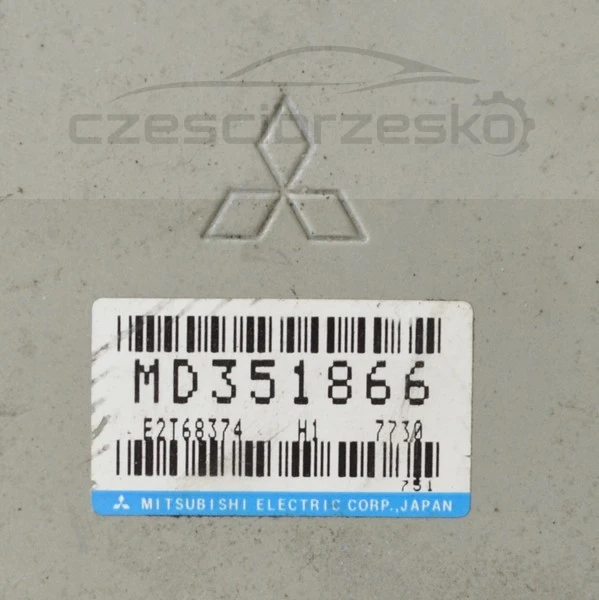 5052954332_1