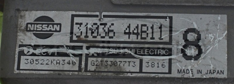 5069106773_1