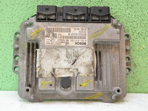 STEROWNIK SILNIKA PEUGEOT 206 CITROEN 0281012526