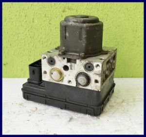 POMPA ABS TOYOTA COROLLA VERSO 44510-13070 9Y