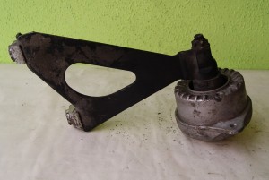 PODUSZKA ŁAPA WSPORNIK PORSCHE BOXSTER PRAWA