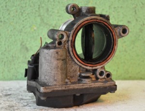 PRZEPUSTNICA SEAT SKODA VW GOLF VI 2.0 03L128063K