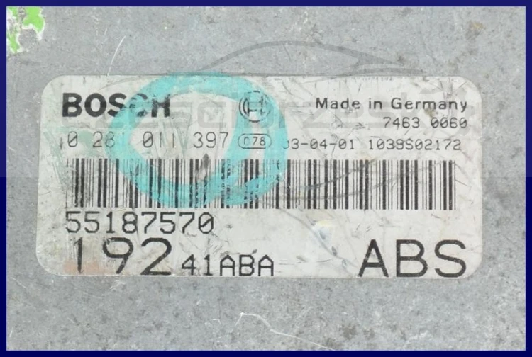 5596944219_2