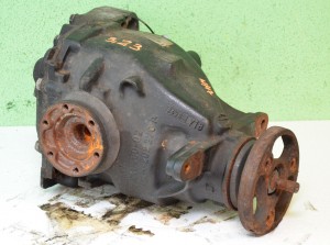 Dyfer Dyferencjał Tył Tylny BMW E90 E87 7572800 7572800-01 Przełożenie 3.23