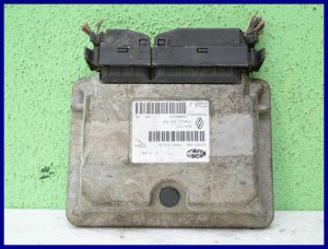KOMPUTER RENAULT TRAFIC 2.5 8200671586 8200645578