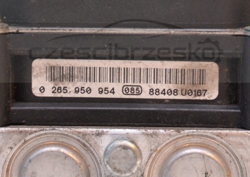 7247671164_1