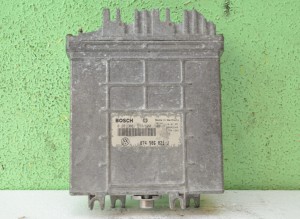 KOMPUTER STEROWNIK SILNIKA VW LT 2.5 TDI  0281001599/600  0281001599  0281001600  074906021J