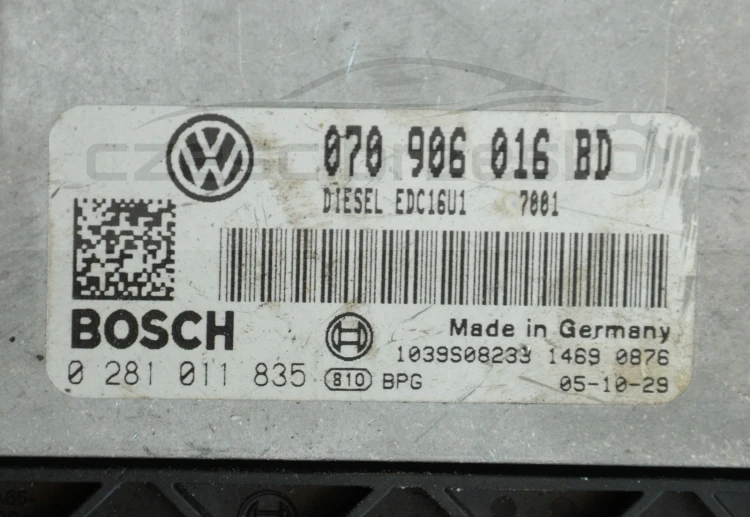 7300878144_2