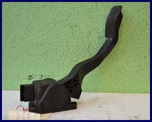 PEDAŁ GAZU PEUGEOT 206 PLUS 0280755147 9687160280