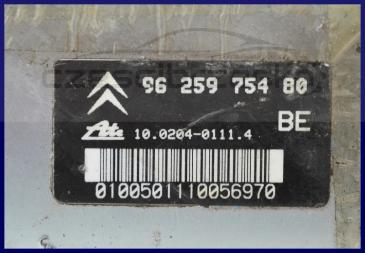 6087896130_2