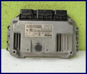 KOMPUTER CITROEN XSARA PICASSO 1.6 16V 0261208908