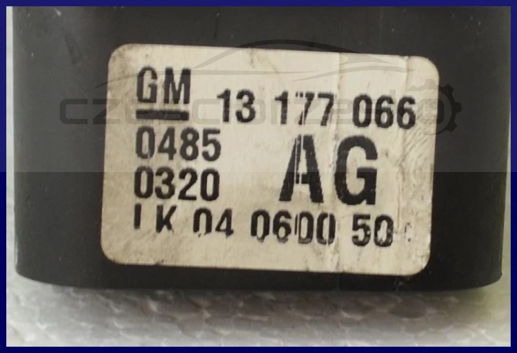 5034526916_1