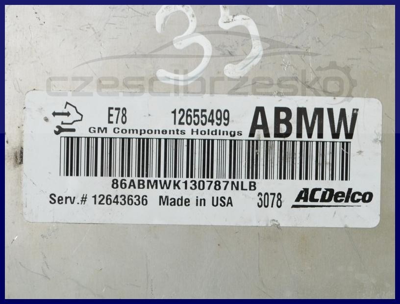 5065999663_1