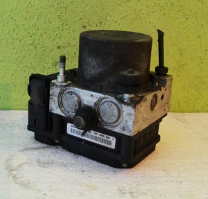 POMPA ABS NISSAN MICRA K12 0265231341 0265800319