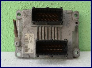 KOMPUTER STEROWNIK OPEL AGILA 1.2 0261206075 AL