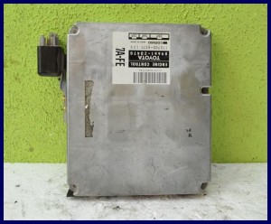 KOMPUTER TOYOTA CELICA 89661-2D470 175700-8371