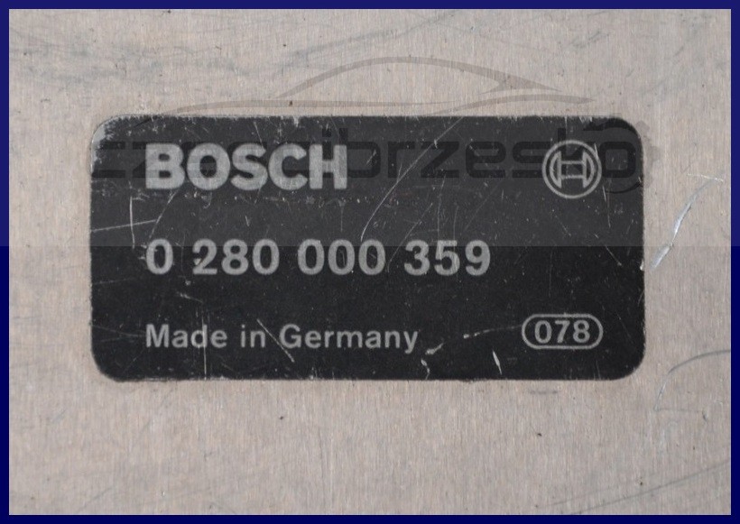 6840536243_1