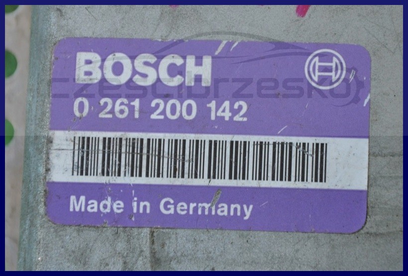 6866048772_1