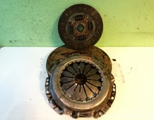 SPRZĘGŁO KOŁO ZAMACHOWE TOYOTA HILUX 2.4 2L KPL