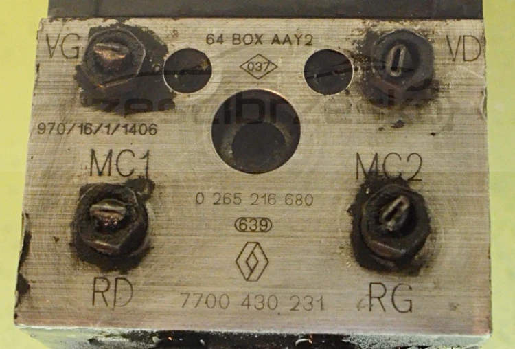 5085644132_1