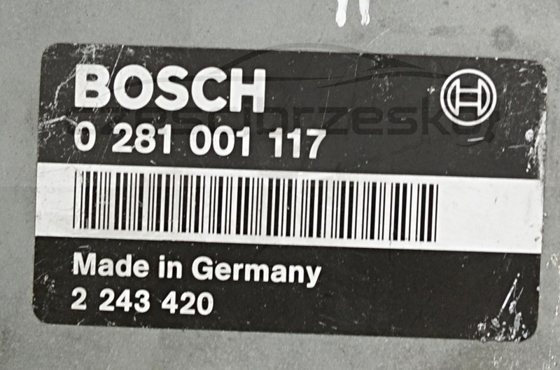 5056160172_1