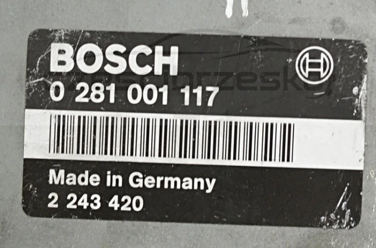 5056160172_1