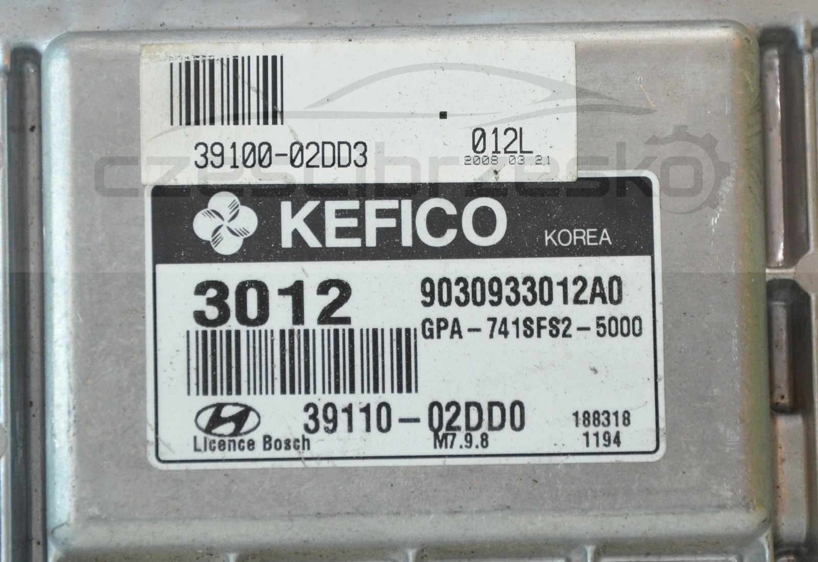 12045cz2.jpg