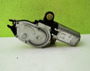 SILNICZEK WYCIERACZKI TYLNEJ TYŁ FIAT PUNTO