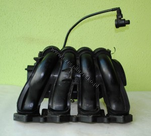 Kolektor ssący Peugeot 307