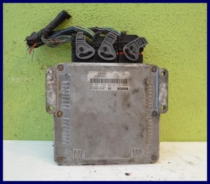 KOMPUTER STEROWNIK RENAULT LAGUNA 1.9 0281011101
