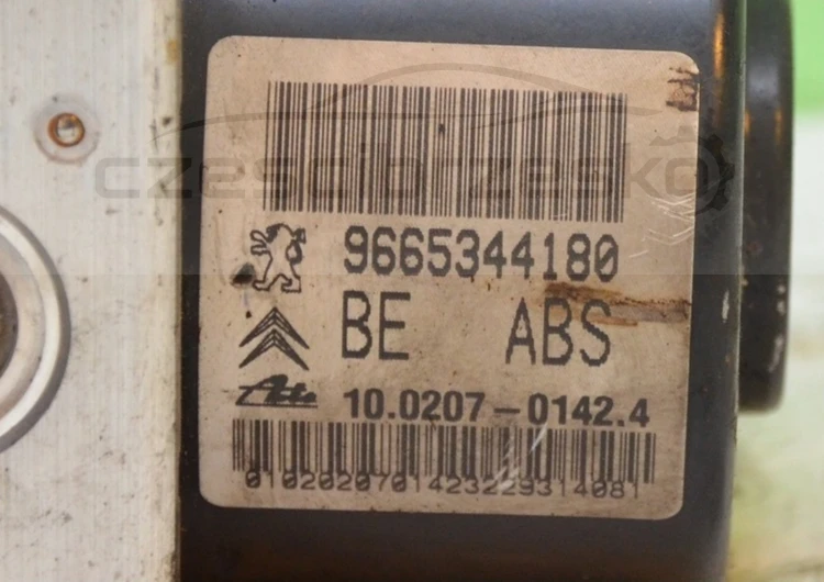 7243982693_4