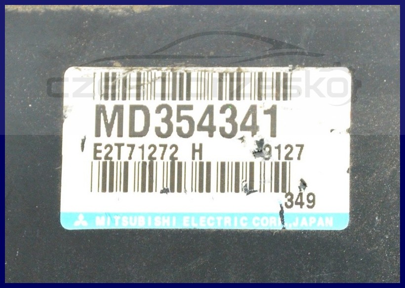 5700695961_1