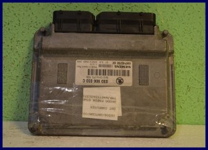 KOMPUTER SKODA FABIA 1.2 HTP 03D906033C 5WP40292