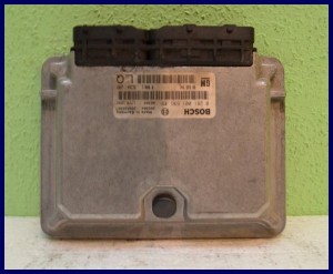 KOMPUTER STEROWNIK SILNIKA OPEL OMEGA B 0281001636