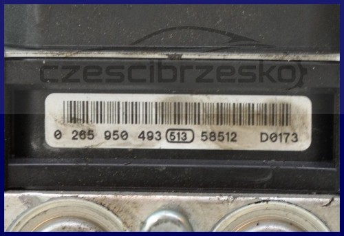 5763885636_1