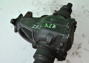Dyfer Dyferencjał Most Tylny Tył MERCEDES W203  A2033510205 A2033510008    PRZŁOŻENIE 3.27
