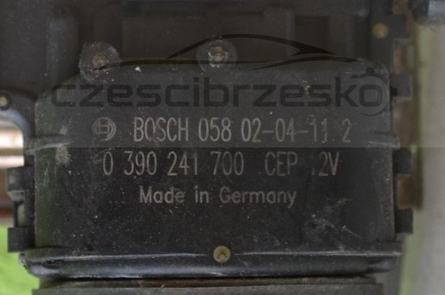 5044190957_1
