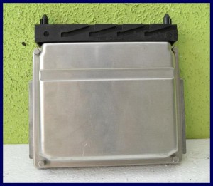 KOMPUTER STEROWNIK VOLVO S70 V70 2.5 0281001776
