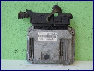 KOMPUTER STEROWNIK CHEVROLET NUBIRA 0281013600 HB