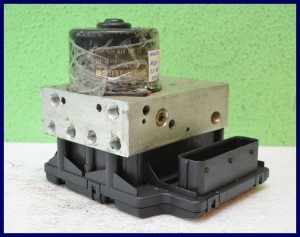 POMPA ABS ESP AUDI 1.4 TDI 8Z0907379B 8Z0614517C