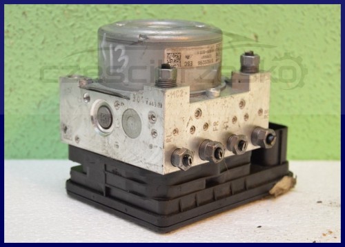 5863594629