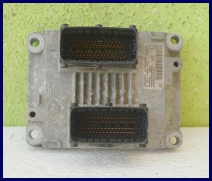 KOMPUTER STEROWNIK ALFA ROMEO 147 0261206715