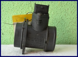 PRZEPŁYWOMIERZ HYUNDAI GETZ MATRIX 1.5 0281002528