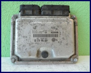 KOMPUTER SILNIKA VW GOLF IV 038906012DB 0281010373