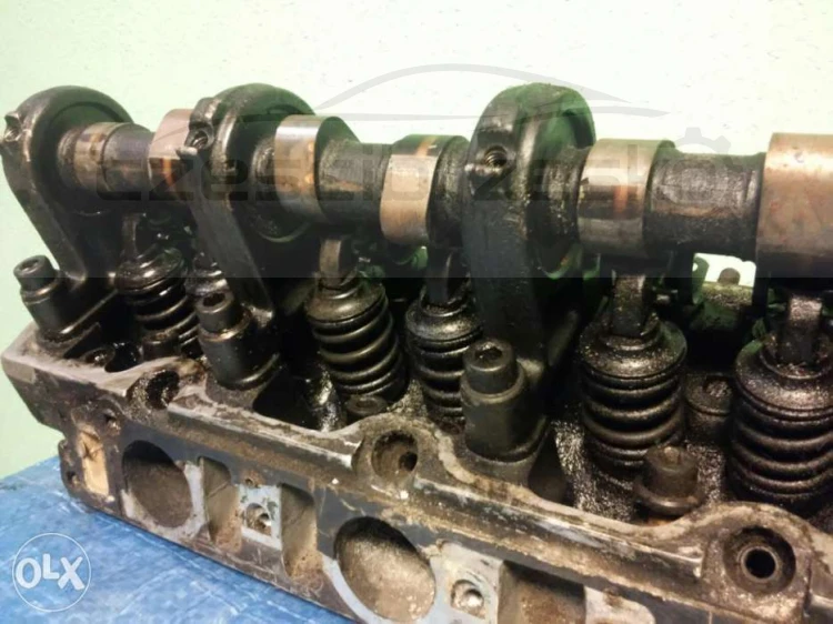 309132561_3_1000x700_glowica-silnika-mercedes-r107-m116-35-kompletna-osobowe_rev006.jpg